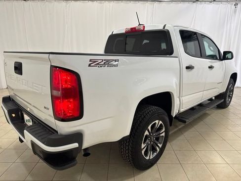 Used 2022 Chevrolet Colorado Z71 AWD/4WD image 5