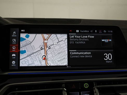 Used 2020 BMW X5 M50i w/ Executive Package image 24