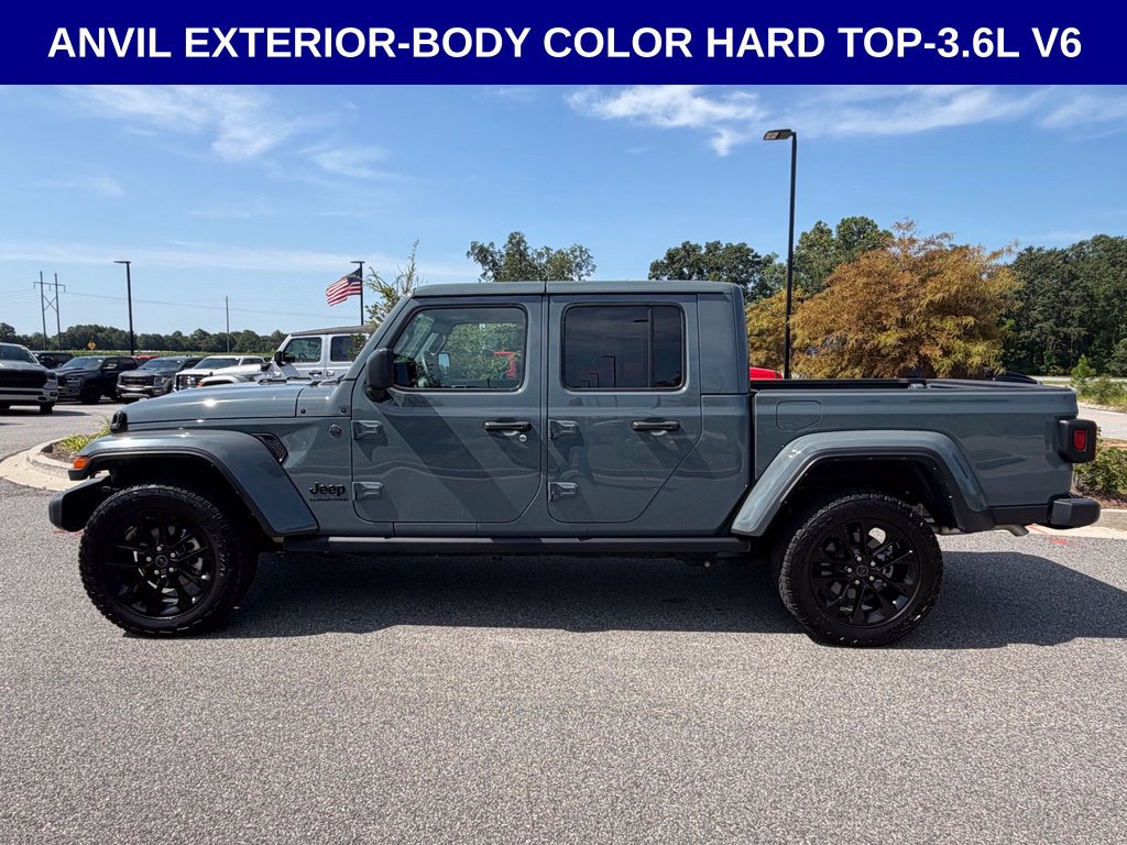Certified 2024 Jeep Gladiator Sport AWD/4WD image 5