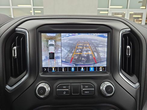 Used 2020 GMC Sierra 2500 AT4 w/ AT4 Premium Package image 25