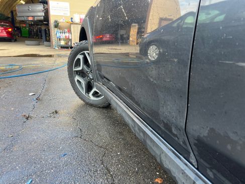 Used 2019 Subaru Crosstrek 2.0i Limited w/ Popular Package #3 image 32