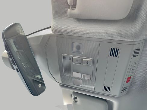 New 2025 Volkswagen Jetta S image 21