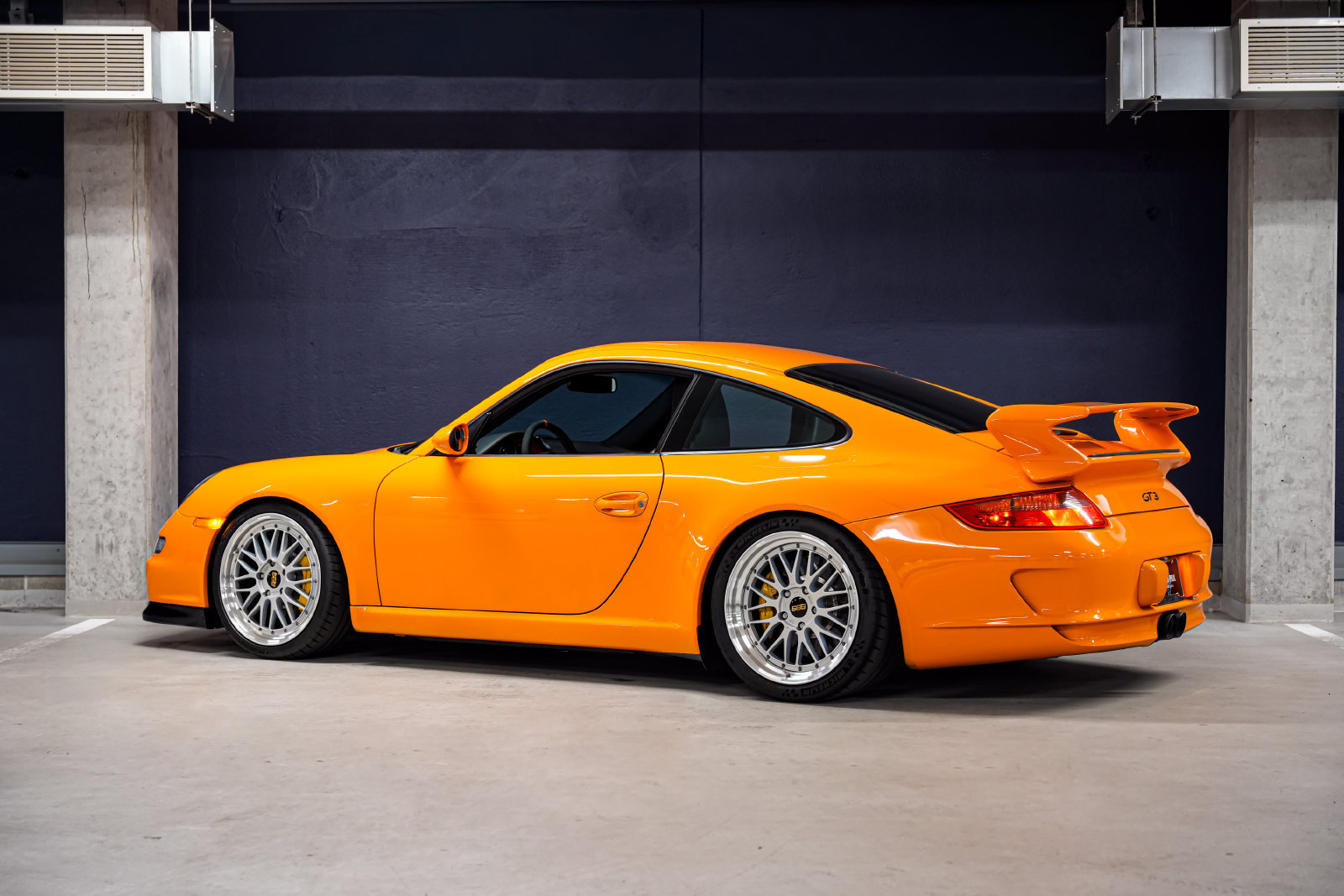 Used 2008 Porsche 911 GT3 RWD image 8
