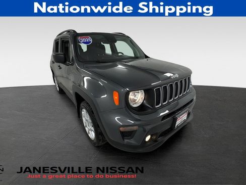 Used 2023 Jeep Renegade Latitude w/ Premium Group AWD/4WD image 1