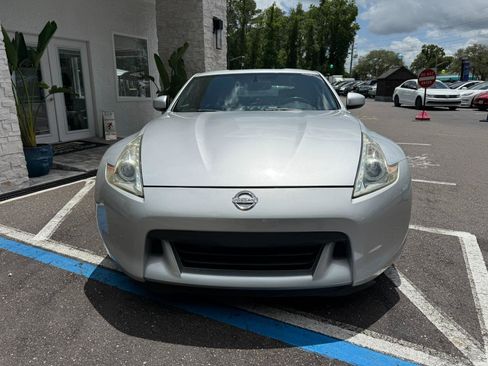 Used 2009 Nissan 370Z Touring w/ Sport Pkg RWD image 11