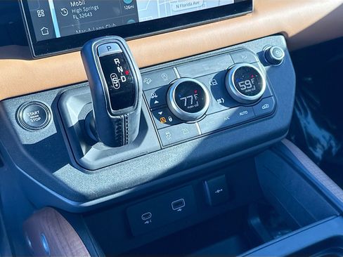 Used 2024 Land Rover Defender 110 X image 29