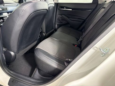 Used 2022 Kia Seltos S FWD image 21