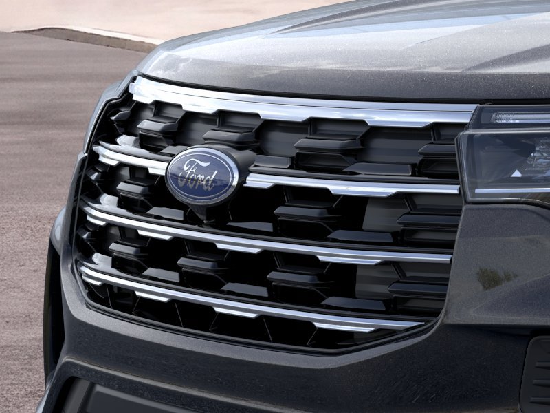 New 2026 Ford Explorer Active RWD image 17