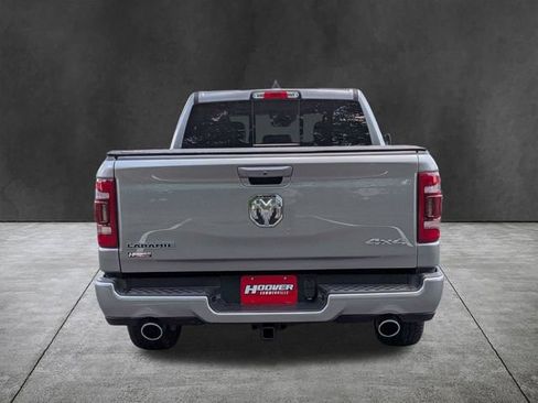 Used 2022 RAM 1500 Laramie AWD/4WD image 5