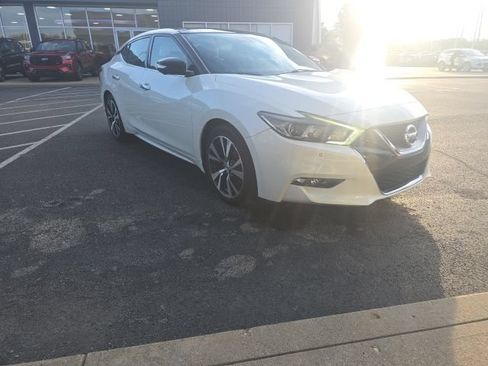 Used 2016 Nissan Maxima Platinum FWD image 1