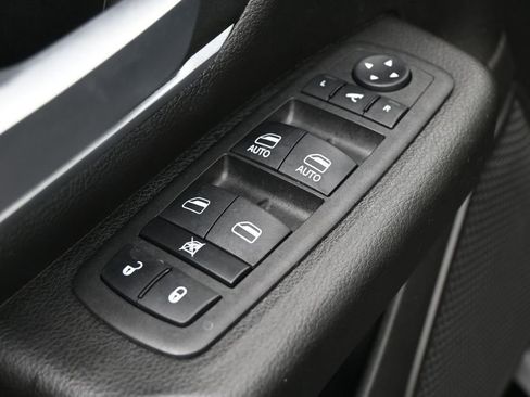 Used 2023 RAM 1500 Big Horn RWD image 14
