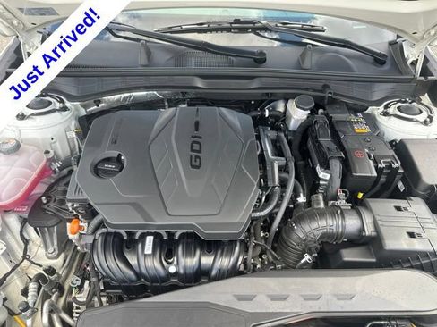 Used 2025 Hyundai Sonata SEL FWD image 33