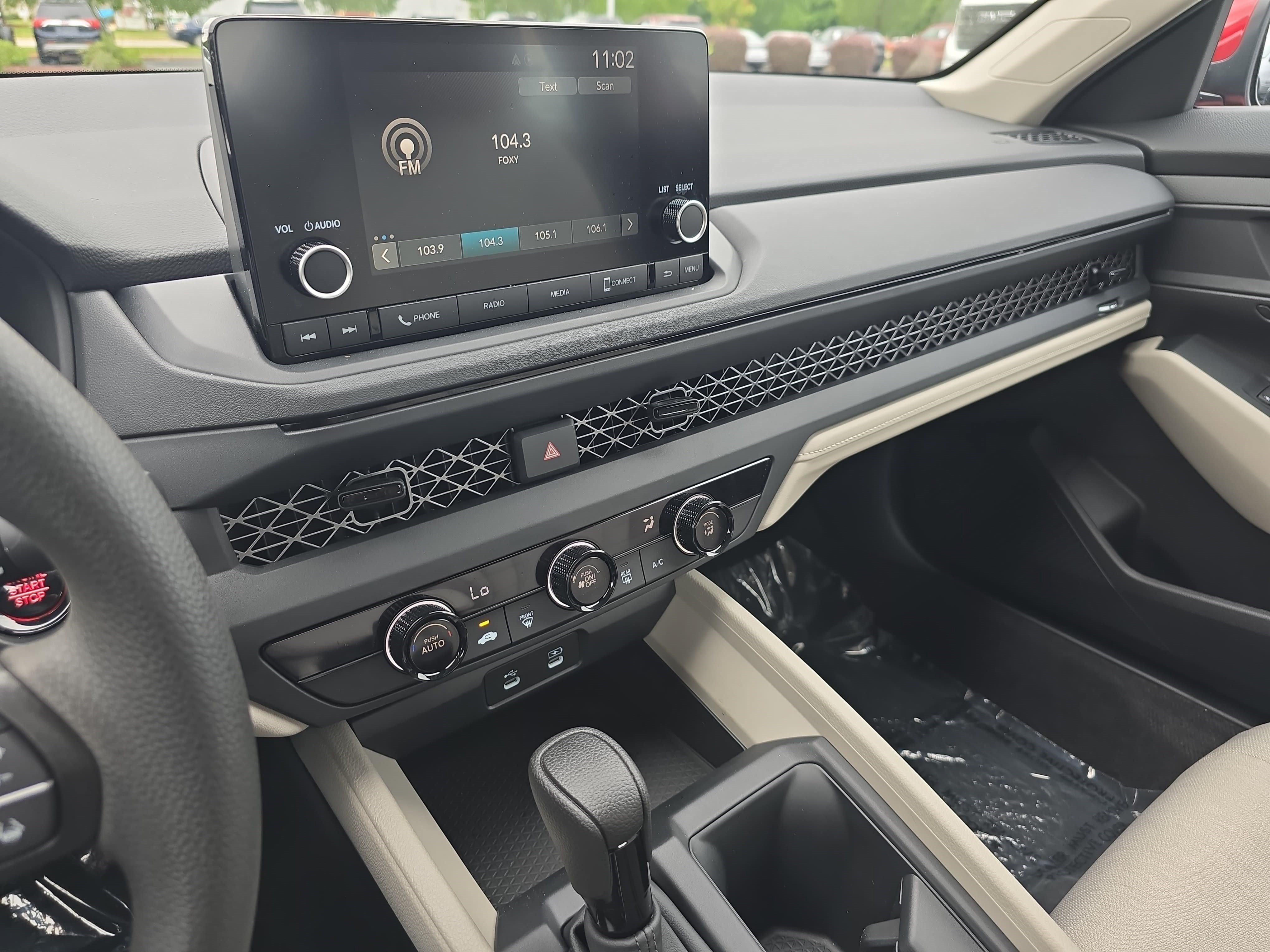 New 2025 Honda Accord LX image 19
