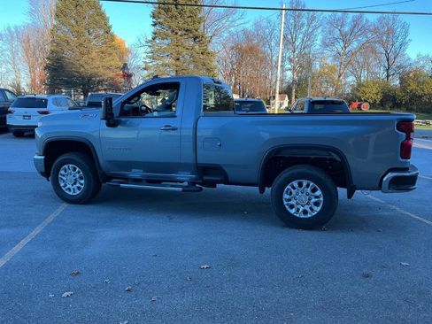 New 2025 Chevrolet Silverado 3500 LT image 6