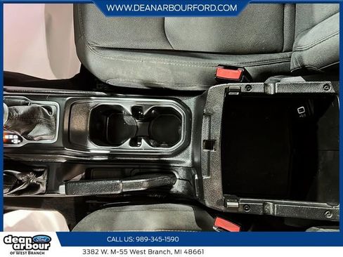 Used 2021 Jeep Wrangler Sport AWD/4WD image 18