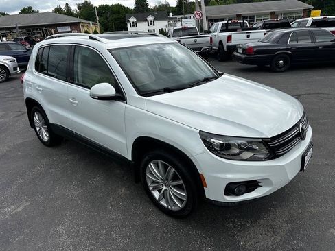 Used 2016 Volkswagen Tiguan SE AWD/4WD image 7