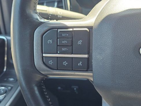 Used 2023 Ford F350 Lariat w/ FX4 Off-Road Package AWD/4WD image 34
