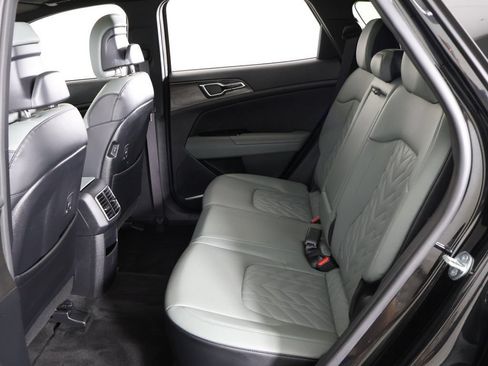 Used 2023 Kia Sportage X-Line AWD/4WD image 36