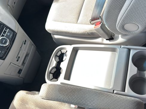 Used 2016 Honda Odyssey SE image 25