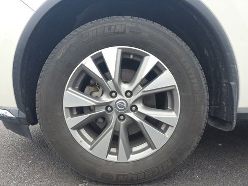 Certified 2018 Nissan Murano SL w/ Moonroof Package image 10