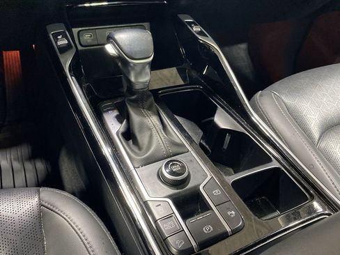 Used 2023 Kia Sorento SX image 22