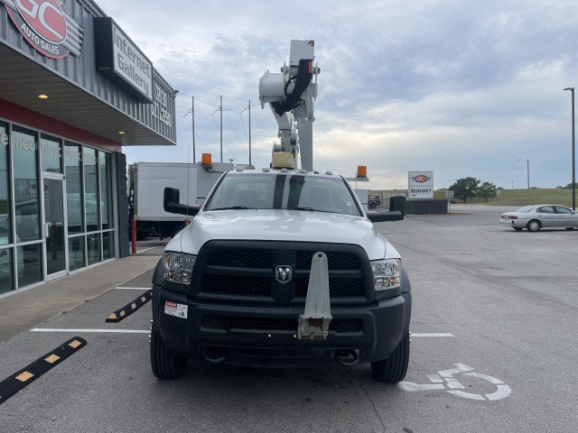 Used 2016 RAM 5500 Tradesman w/ Power & Remote Entry Group RWD image 10