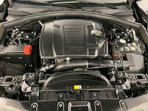 Used 2022 Jaguar F-PACE S image 11