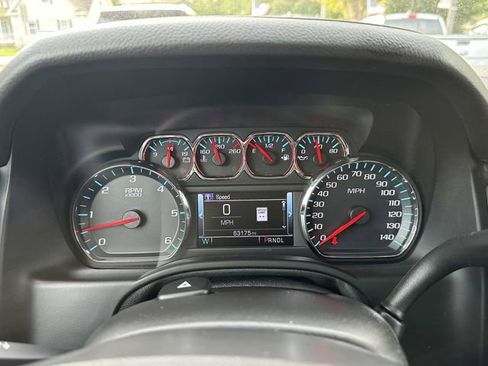 Used 2020 Chevrolet Suburban Premier image 13