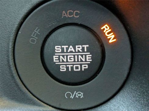 New 2026 Jeep Gladiator Sport image 26