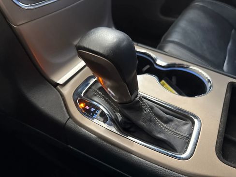 Used 2016 Jeep Grand Cherokee Overland RWD image 27