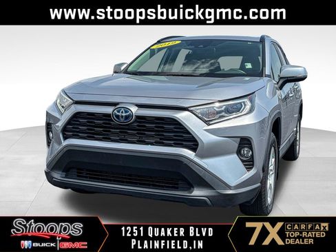 Used 2019 Toyota RAV4 XLE w/ Convenience Package AWD/4WD image 1