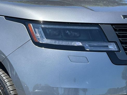 New 2026 Land Rover Range Rover SE AWD/4WD image 9