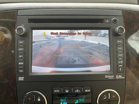 Used 2013 GMC Yukon Denali image 27