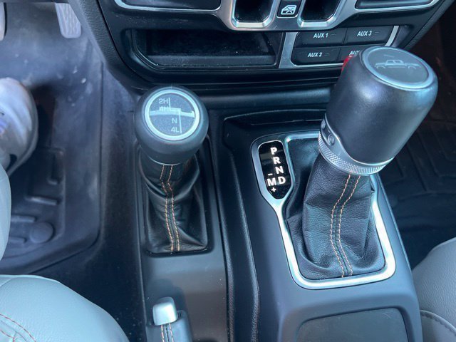 Used 2021 Jeep Gladiator Overland AWD/4WD image 40