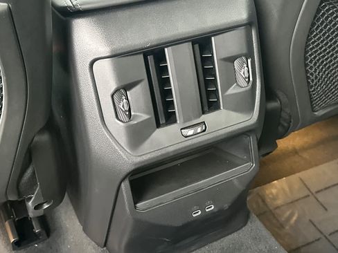 Used 2025 BMW X3 xDrive30i w/ Premium Package image 14