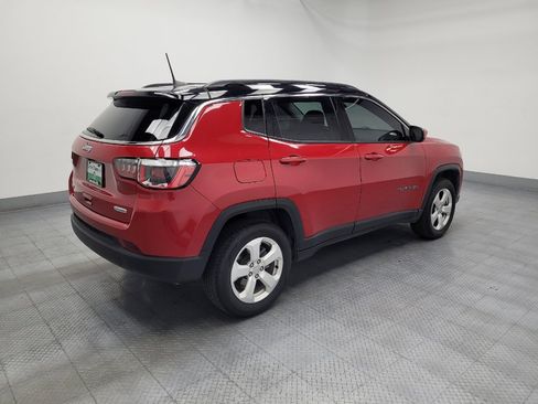 Used 2019 Jeep Compass Latitude w/ Popular Equipment Group AWD/4WD image 10