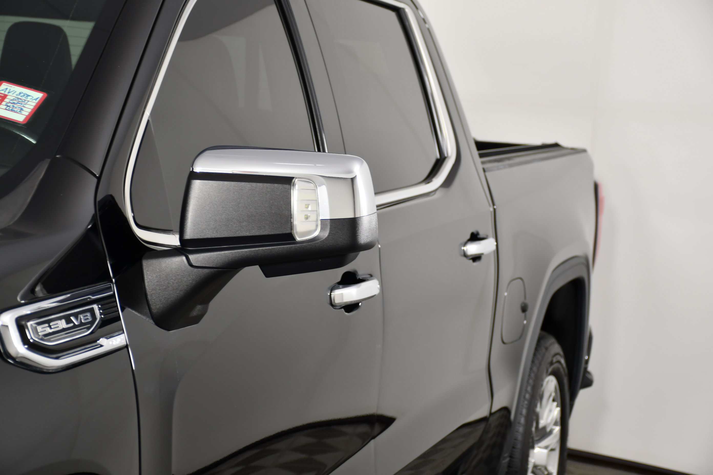 Used 2021 GMC Sierra 1500 Denali w/ Technology Package AWD/4WD image 12