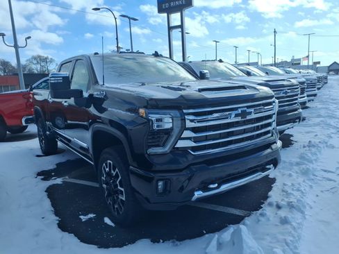 New 2025 Chevrolet Silverado 2500 High Country w/ Technology Package image 3
