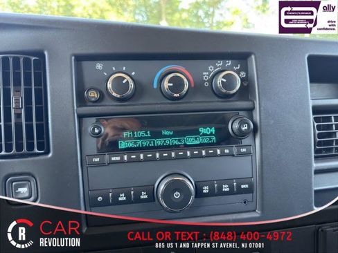 Used 2023 GMC Savana 2500 Extended w/ Driver Convenience Package image 20