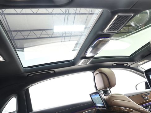 Used 2016 Mercedes-Benz Maybach S 600 image 97