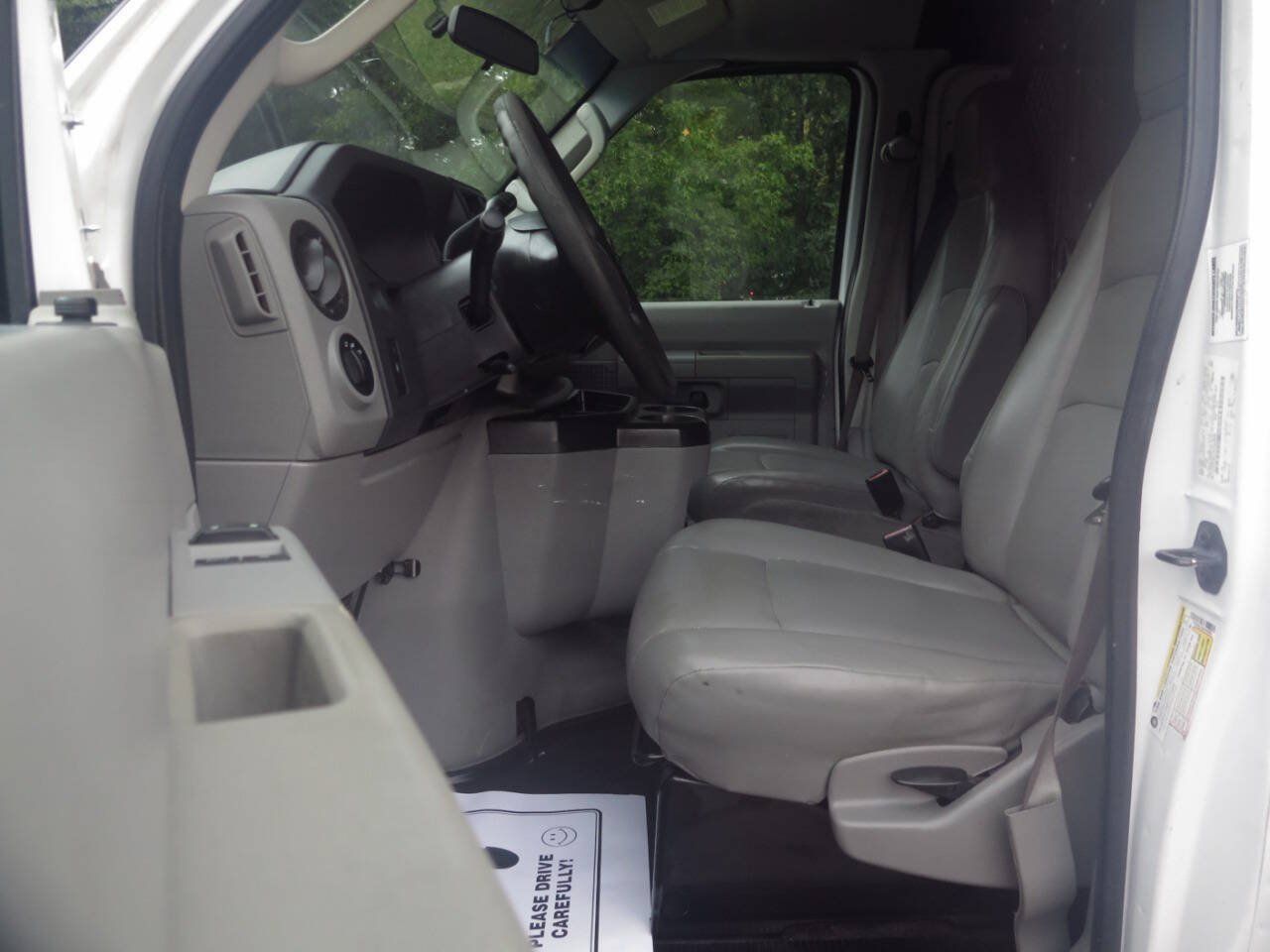 Used 2013 Ford E-250 and Econoline 250 w/ Commercial Cargo Van Pkg RWD image 27