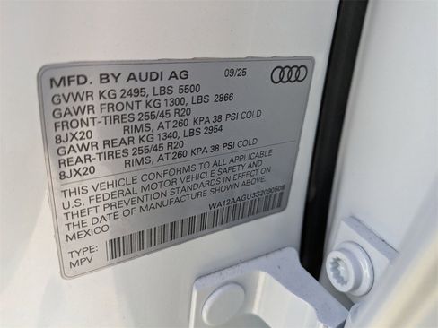 New 2025 Audi Q5 2.0T Premium Plus image 38