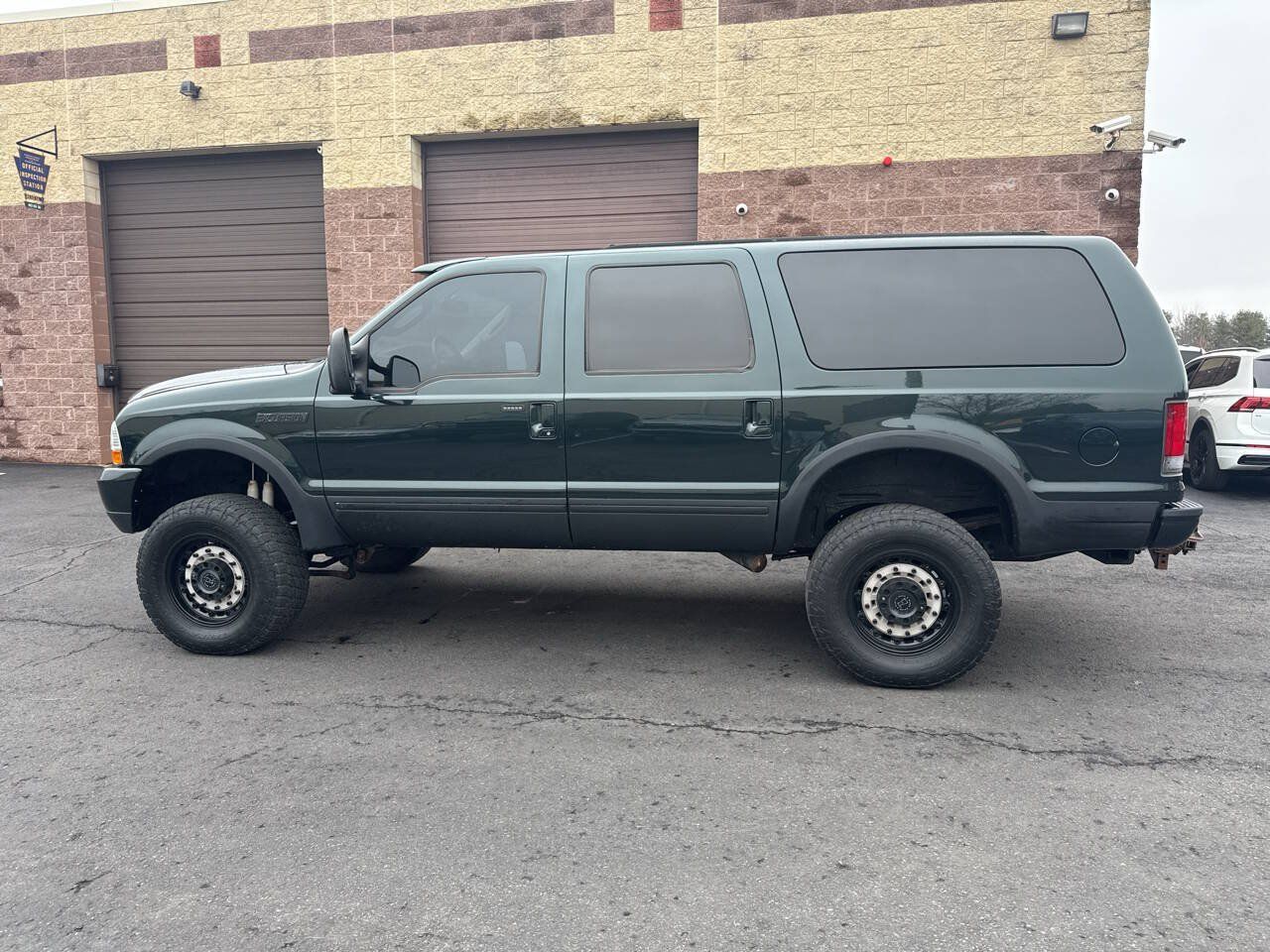 Used 2003 Ford Excursion Limited AWD/4WD image 23