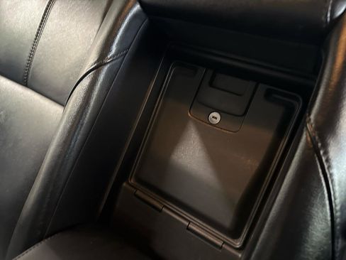 Used 2015 Toyota Avalon XLE FWD image 36