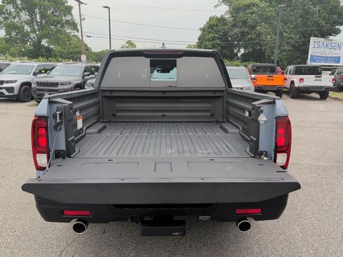 Used 2022 Honda Ridgeline Black Edition image 36