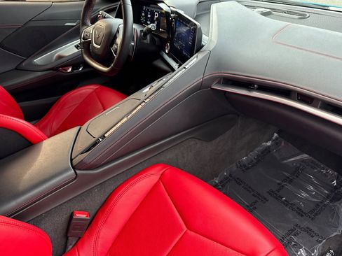 Used 2023 Chevrolet Corvette Stingray image 13