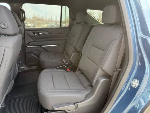 Used 2025 Chevrolet Traverse LT w/ LPO, Floor Liner Package image 13