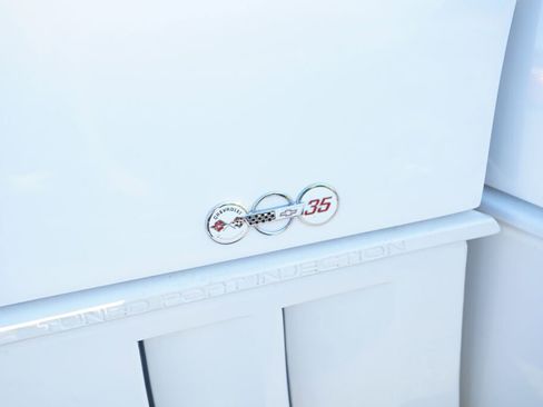 Used 1988 Chevrolet Corvette Base image 9