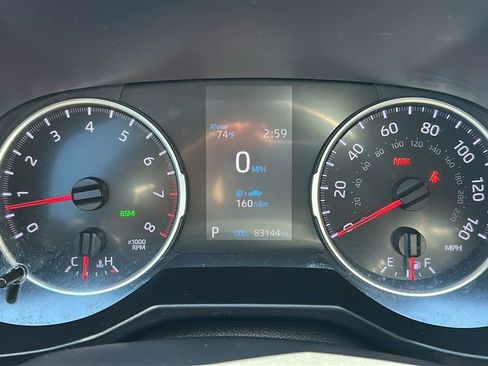 Used 2020 Toyota RAV4 XLE Premium FWD image 2