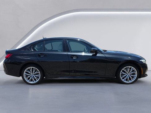 Used 2023 BMW 330i xDrive Sedan w/ Premium Package AWD/4WD image 3